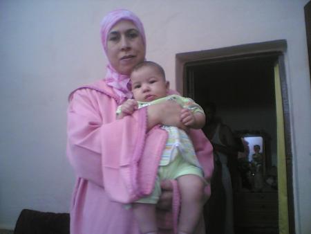 mothet and sister