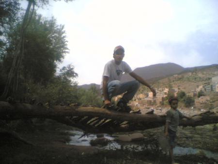 IMAD ET SA COPAINE
